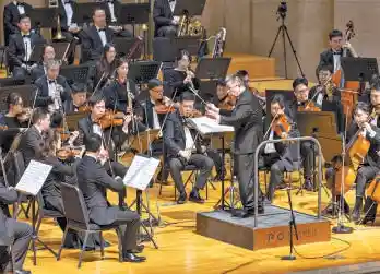 《六国作曲家共谱北京印象，交响组曲首演唤醒古都心跳》