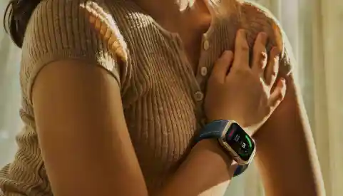 华为WATCH D2震撼发布：2988元起，全球首款支持动态血压监测的智能手表来了！