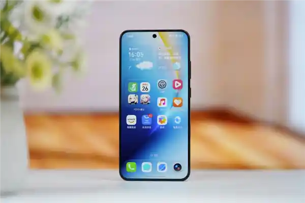 荣耀工程师揭秘：Win系列通话时风扇自动停转竟是刻意设计