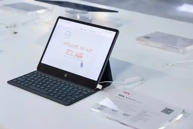 TCL实业引爆CES 2026：AI画质引擎+全场景智联生态横空出世，揽下全球科技界奥斯卡六项桂冠！