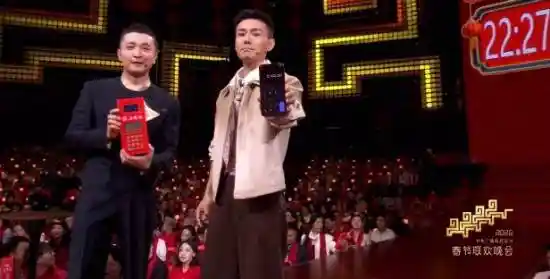 邓男子春晚魔术引爆全民解谜，数字2162227成新春文化密码