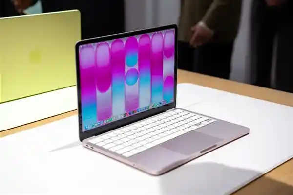 苹果供应链巨变!Mac/iPhone将搭载英特尔处理器,台积电遭冷落
